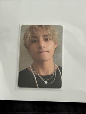 BTS V Taehyung Layover Blue Official Photocard